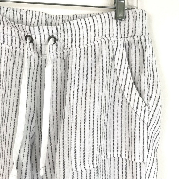 Athleta Pants - Athleta Womens White Striped Linen Crop Pants